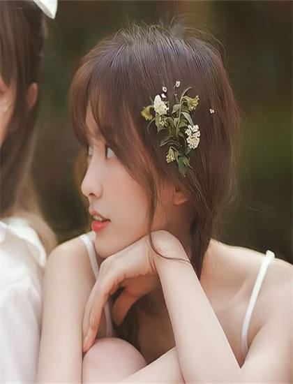 《CarpeDiem》叙事手法解析：时间线安排与视角切换技巧探讨